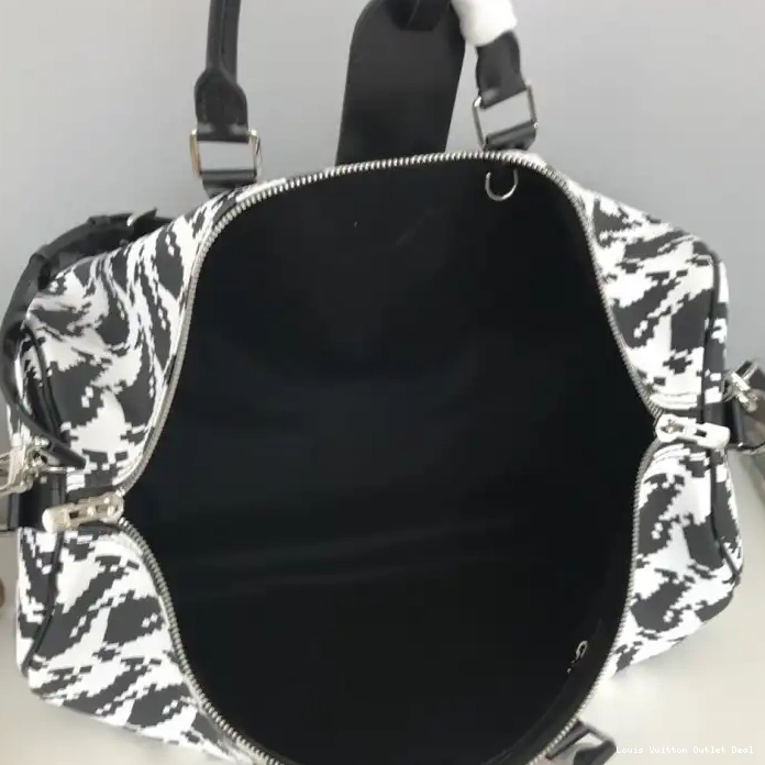 Hot sale 19B5790011 Bags LV 0323